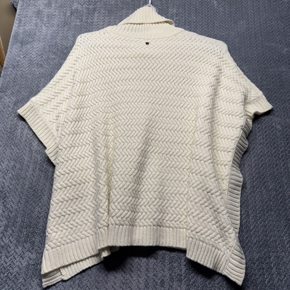 Lole Women's Cream Knit Poncho Sweater One Size Cowl Neck Chevron Pattern Cozy - Picture 5 of 13